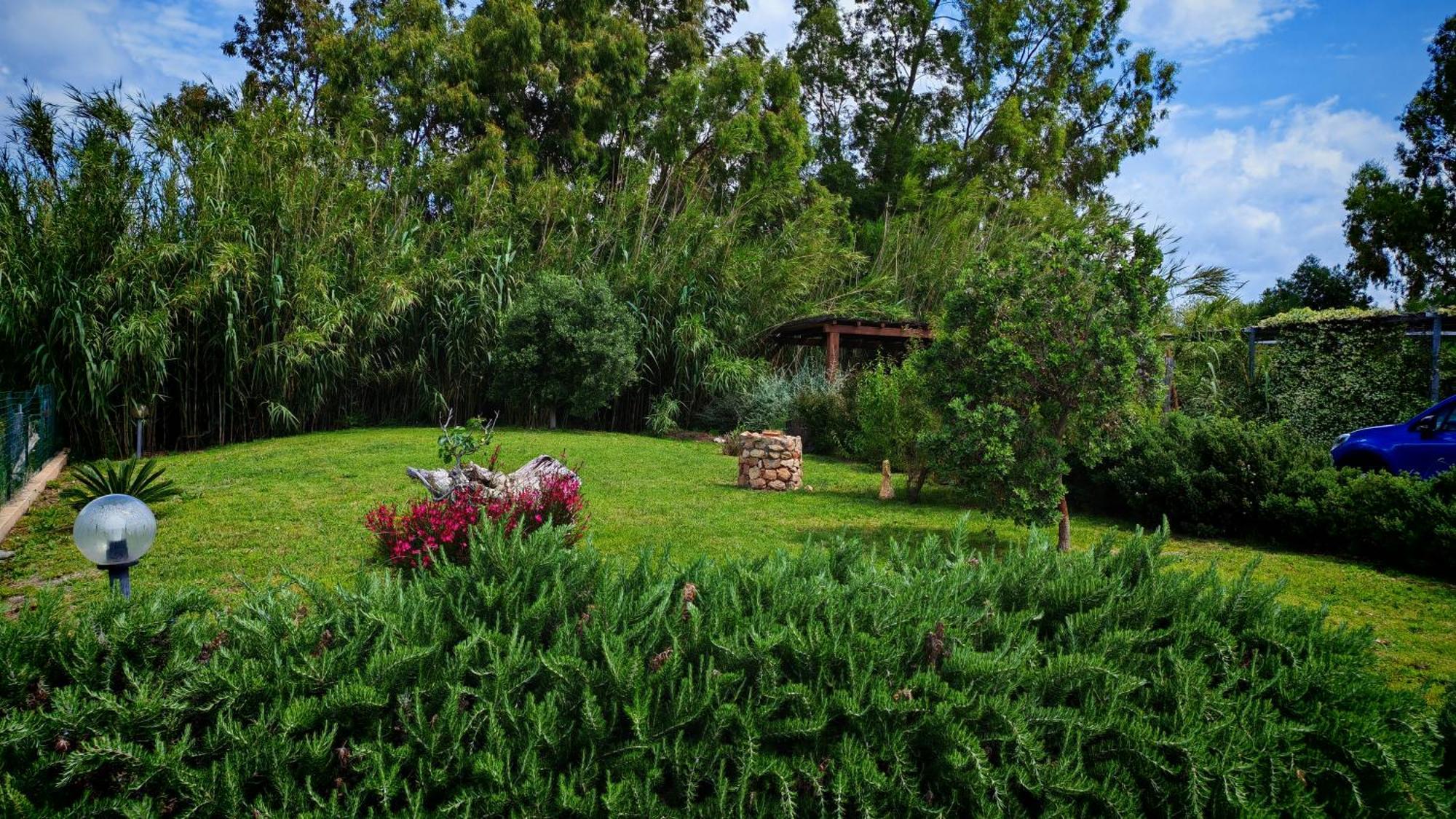Villa Paola San Teodoro Con Piscina Privata Lu Lioni Екстер'єр фото