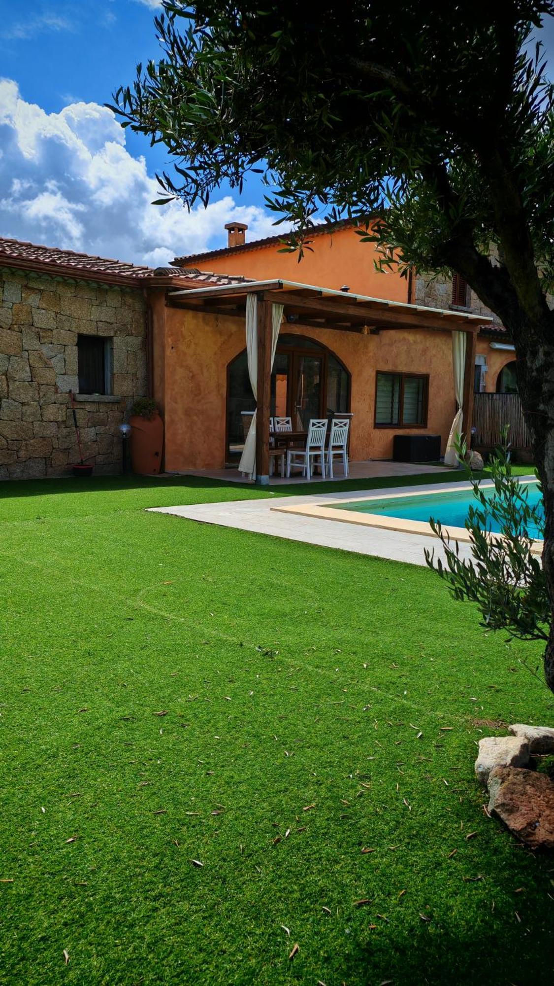 Villa Paola San Teodoro Con Piscina Privata Lu Lioni Екстер'єр фото